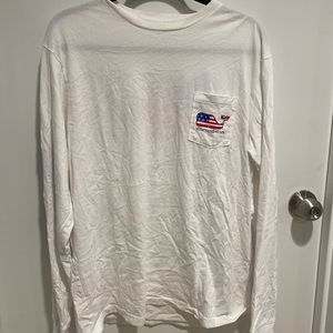 Unisex/Men’s vineyard vines American flag t shirt